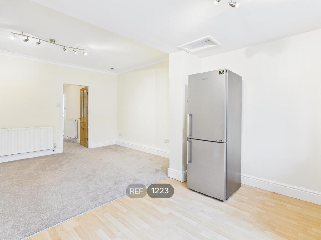 Kitchen/Living area