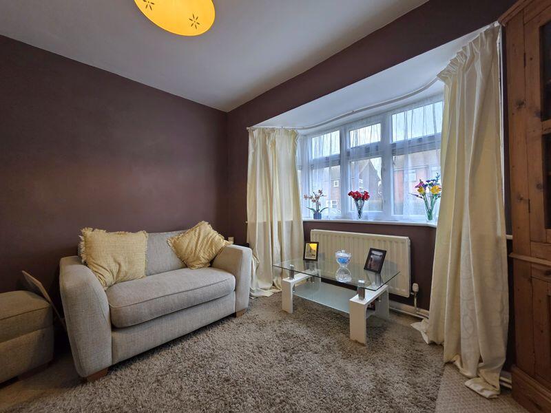 Sitting / Dining Room