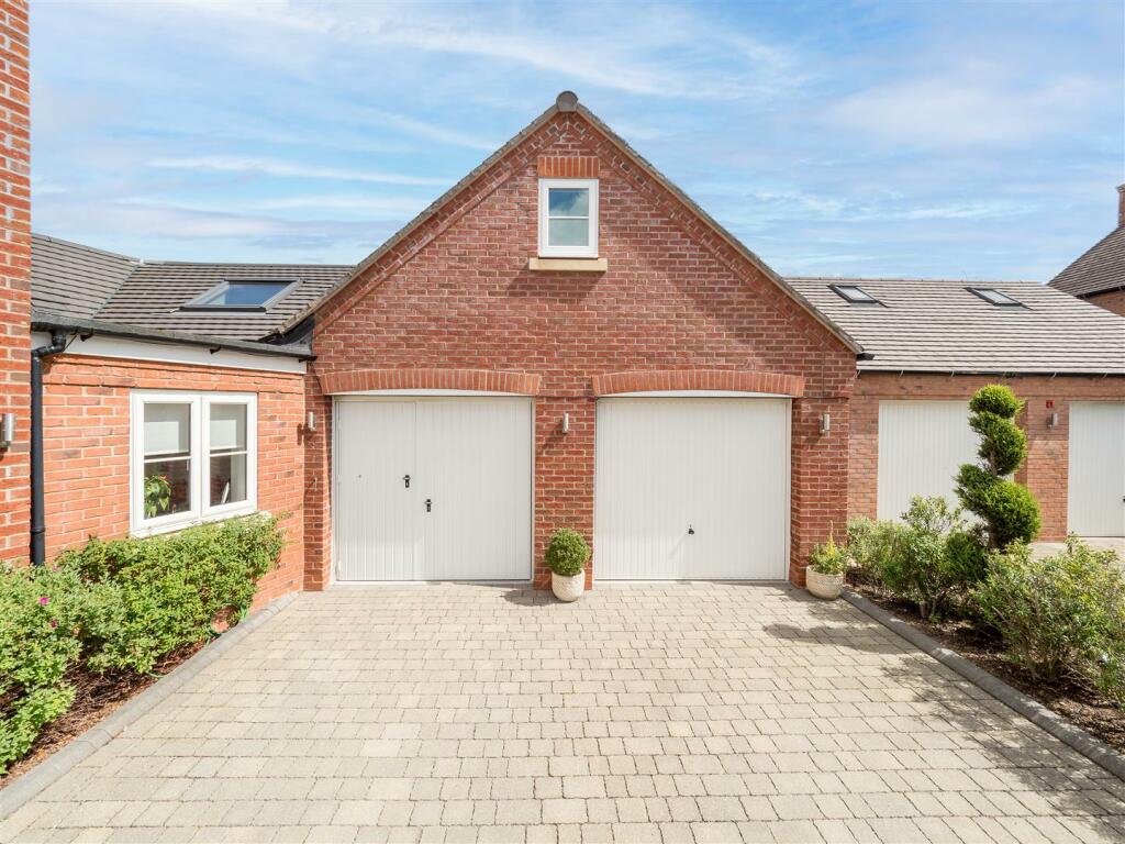 5 Hewitt Rd-53.jpg
