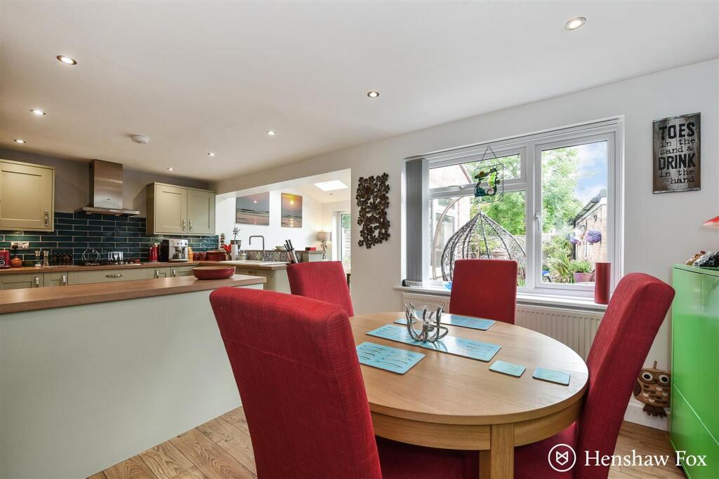 Ph6_5484560 - Copy.jpg