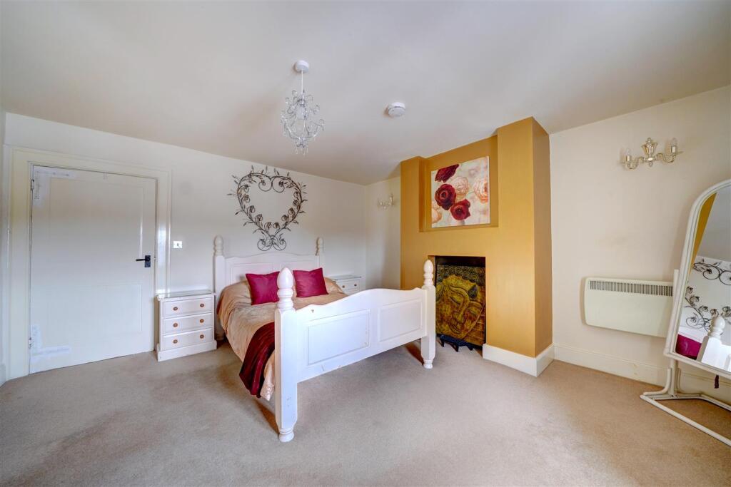 7 The Tontine (16).jpg