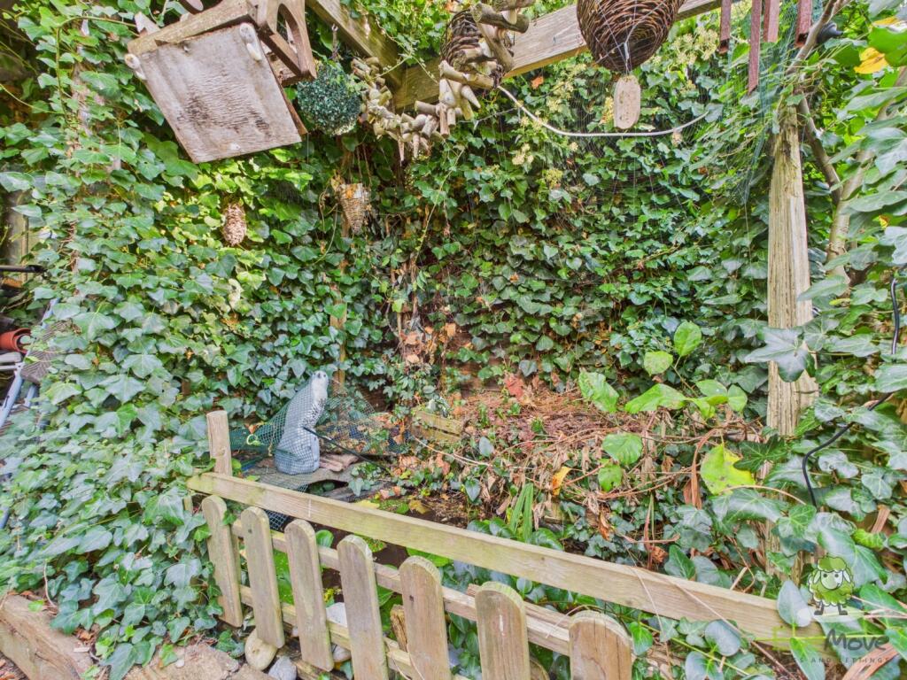 CAM01543G0-PR0158-STILL017