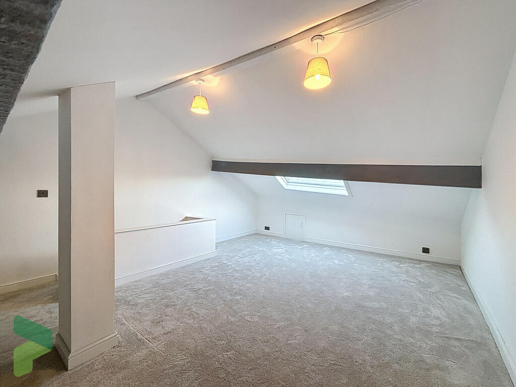 Earnsdale Road, Sunnyhurst Area, Darwen