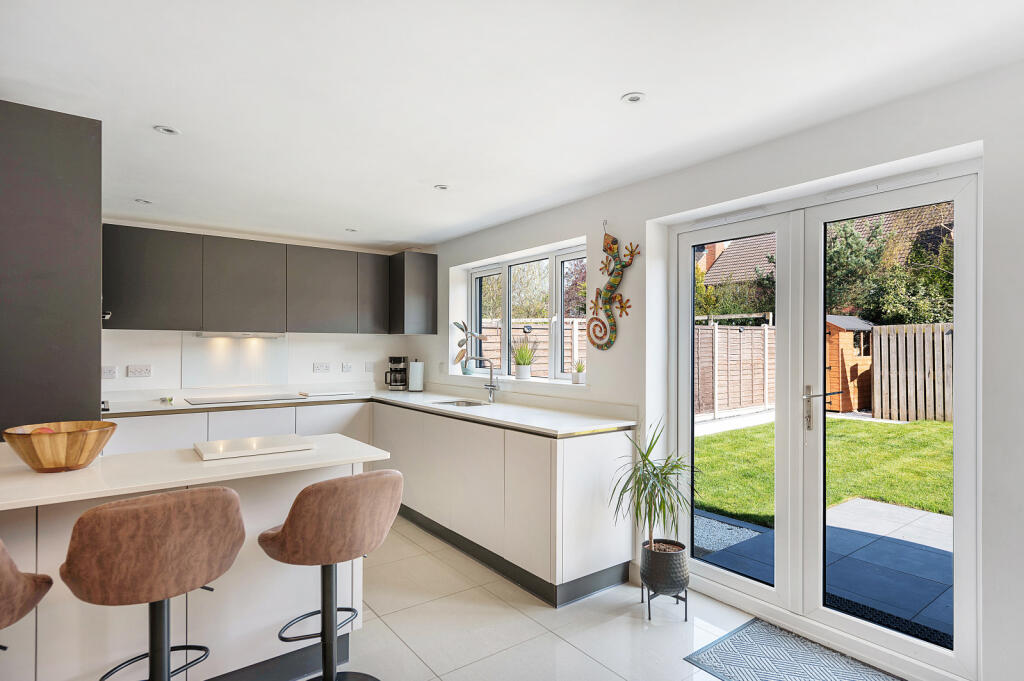 Kitchen/Breakfast