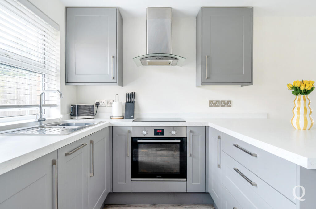 9d25f5a1-4b89-48d...