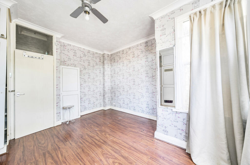 1355847-8-68dc270...