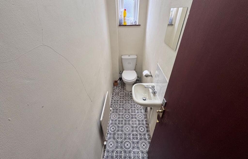 Communal WC 2
