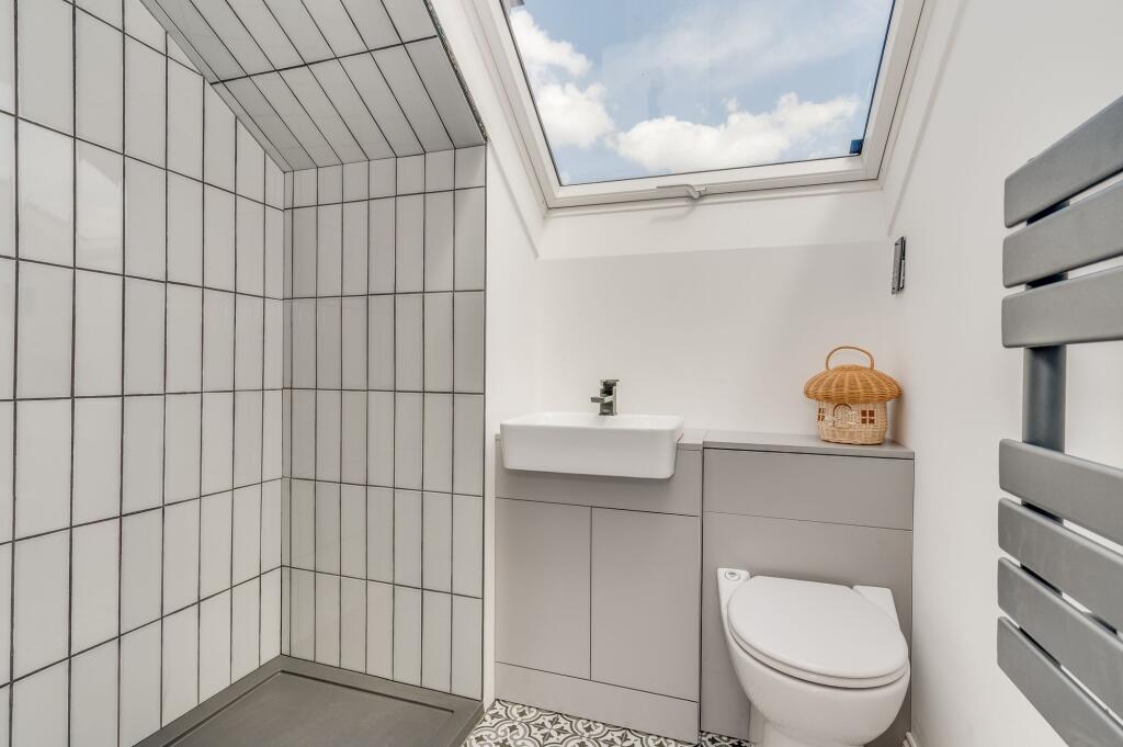 BEDROOMS AND BATHROOMS