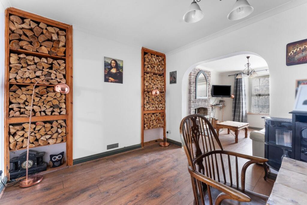 15 North End Road, Yatton, BS49 4AL 7.jpg