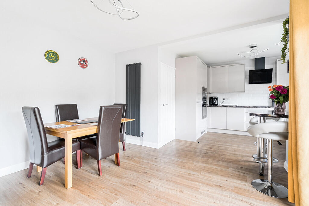 Kitchen/Dining Ro...