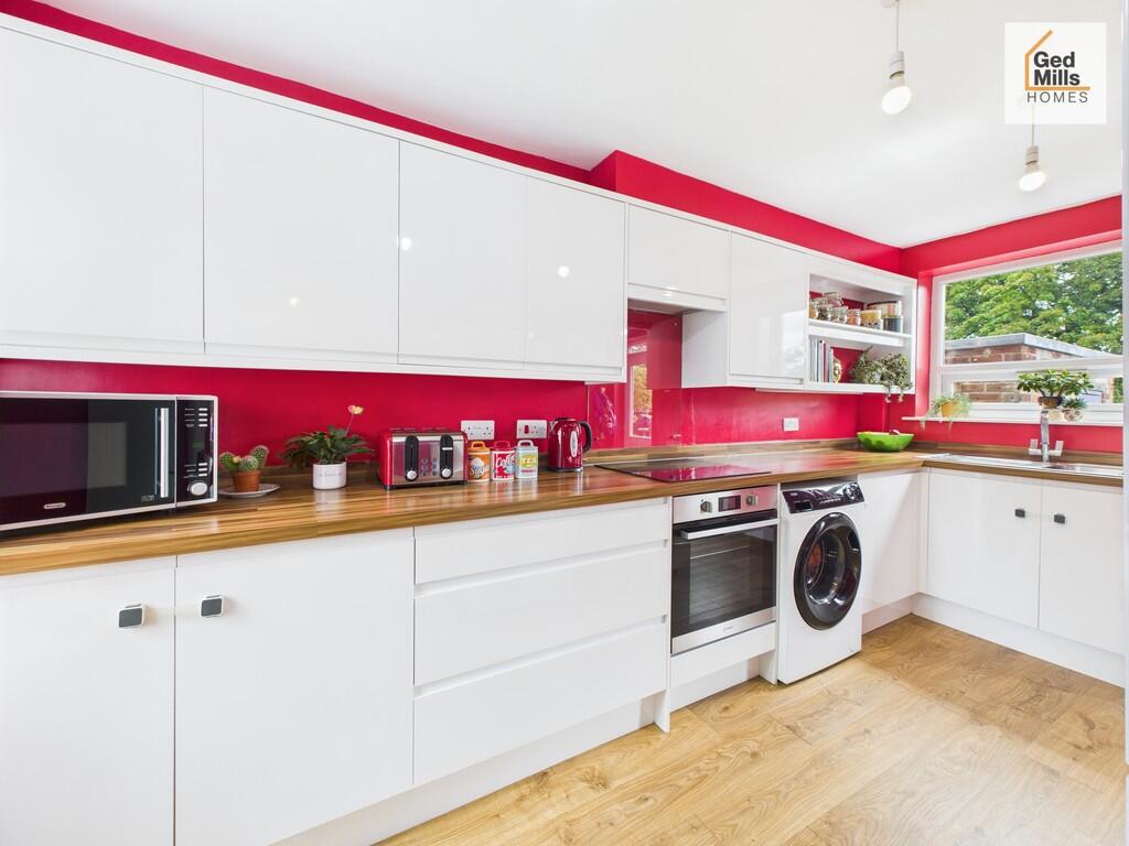 CAM04261G0-PR0062...