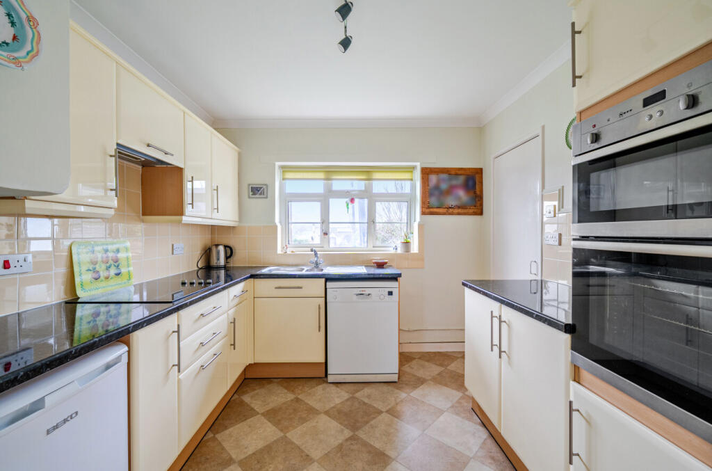 1394460-2-6944258...