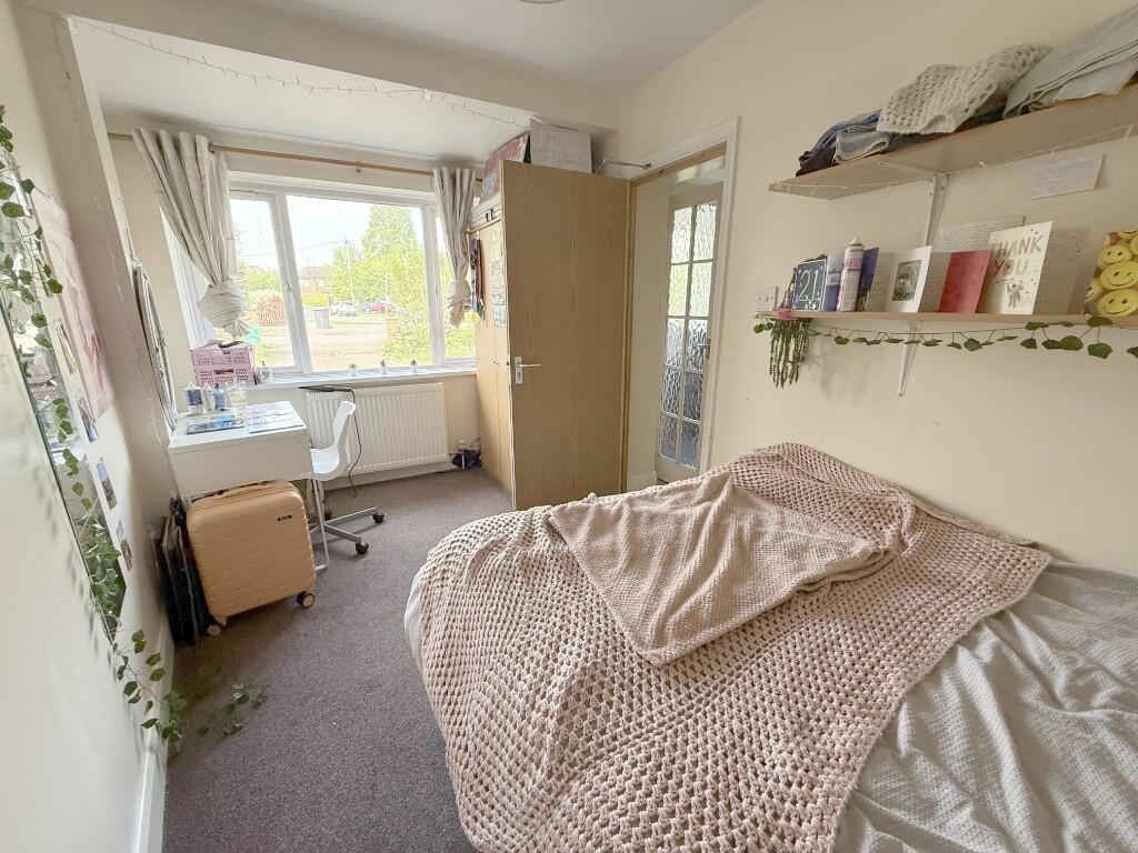 BEDROOM 4 (GF)