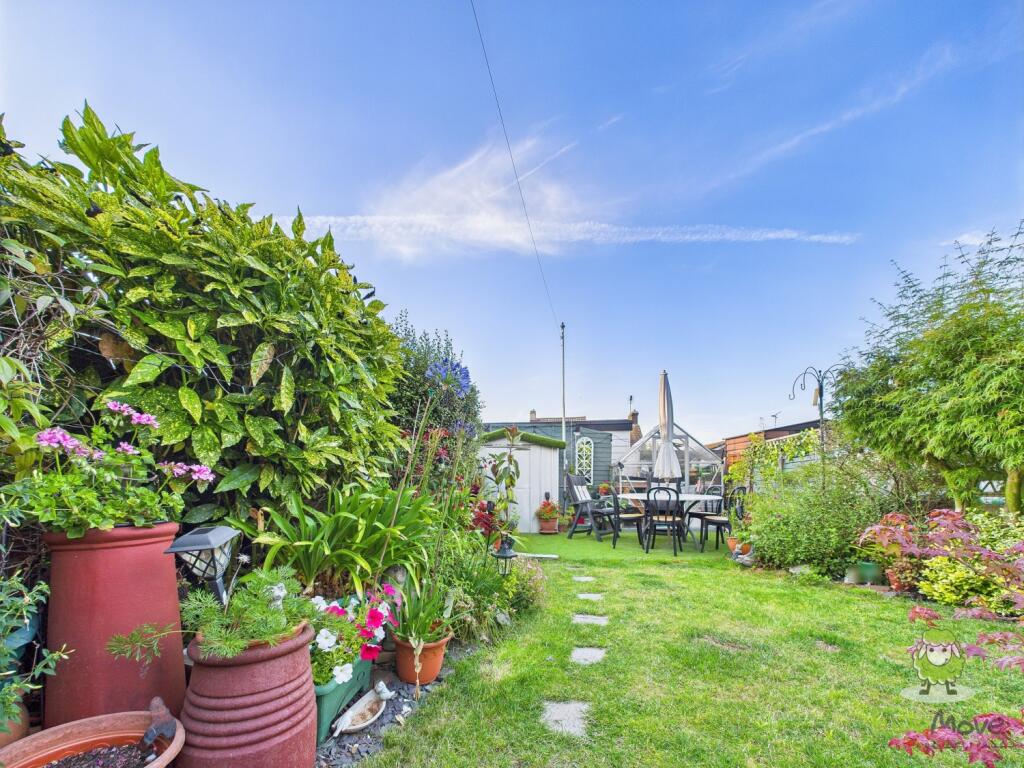 CAM01543G0-PR0139-STILL052