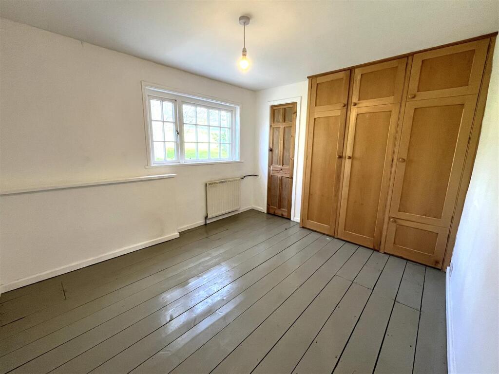 Rear Bedroom