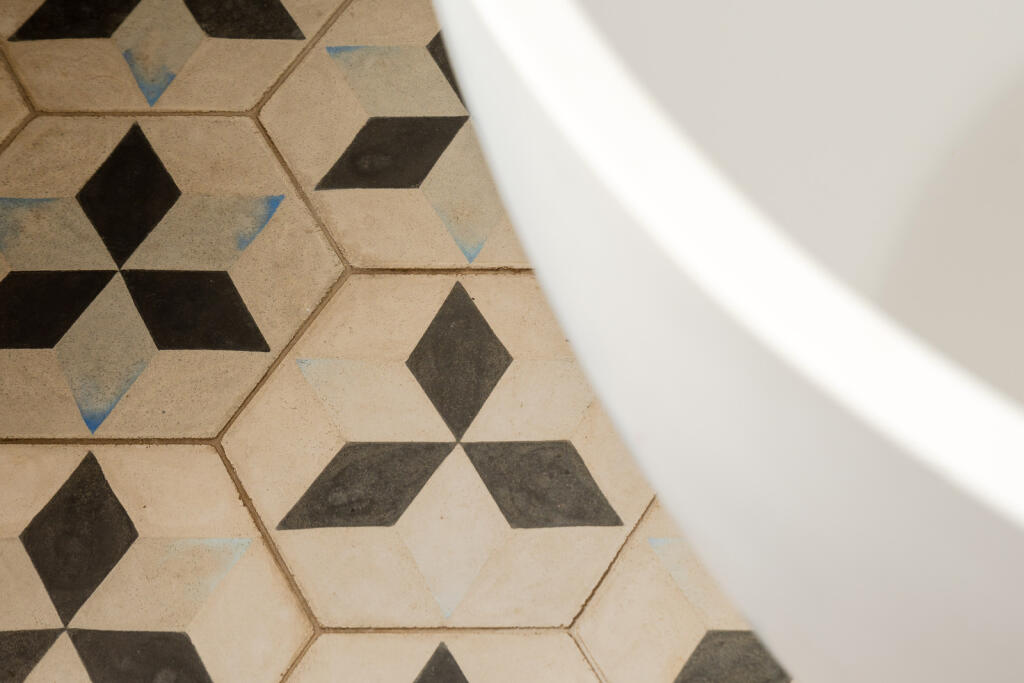 291840 - Summer Hill, Canterbury, CT2 8NH - hig...