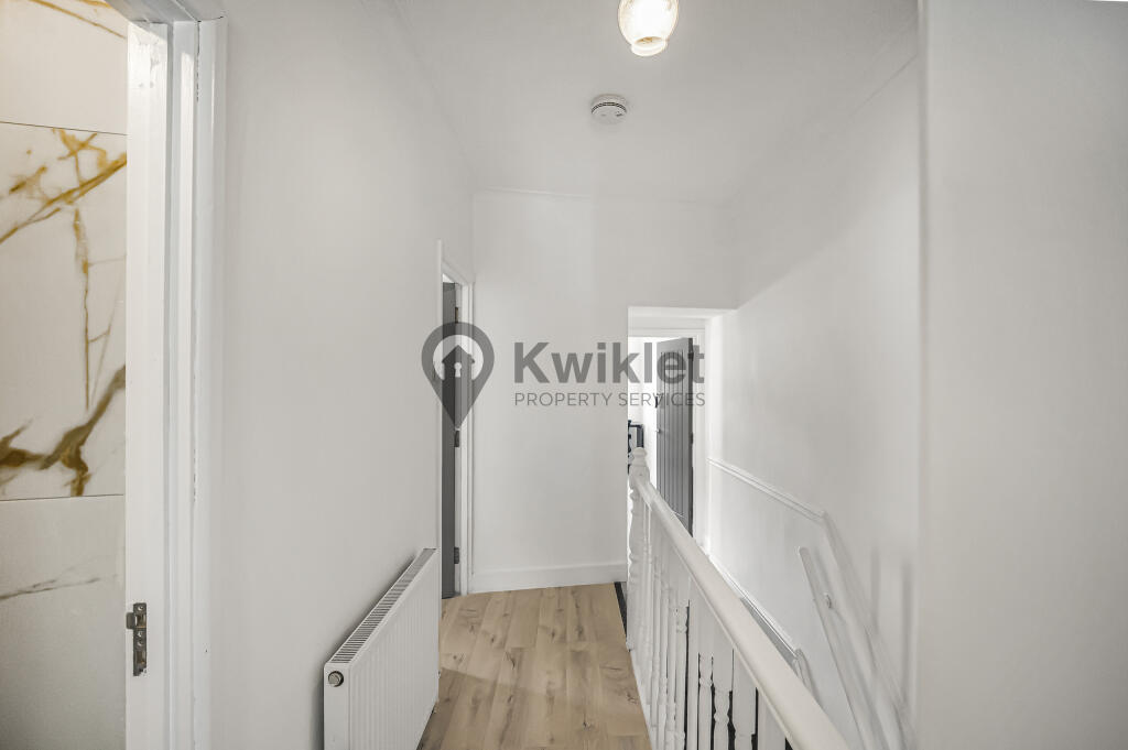 eZy Watermark_13-09-2025_07-28-41-0400pm.jpeg