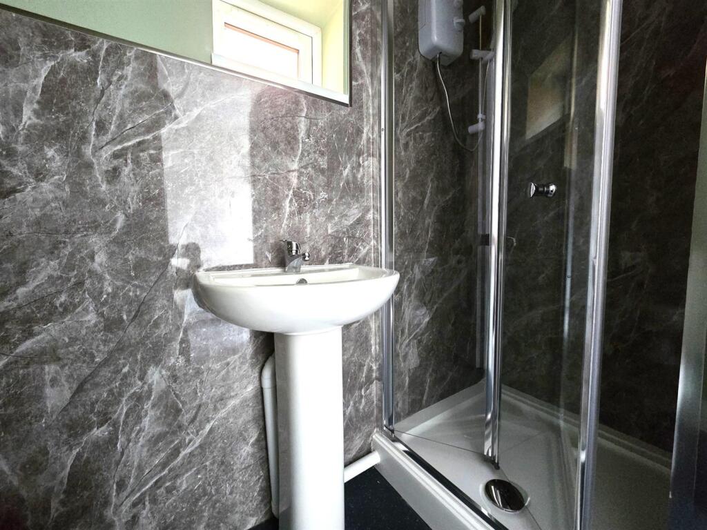 Foleshill Road, Foleshill - Shower Room