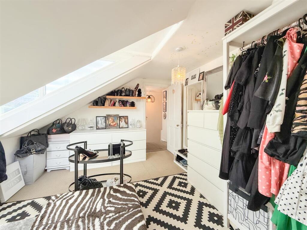 BEDROOM THREE/DRESSING ROOM