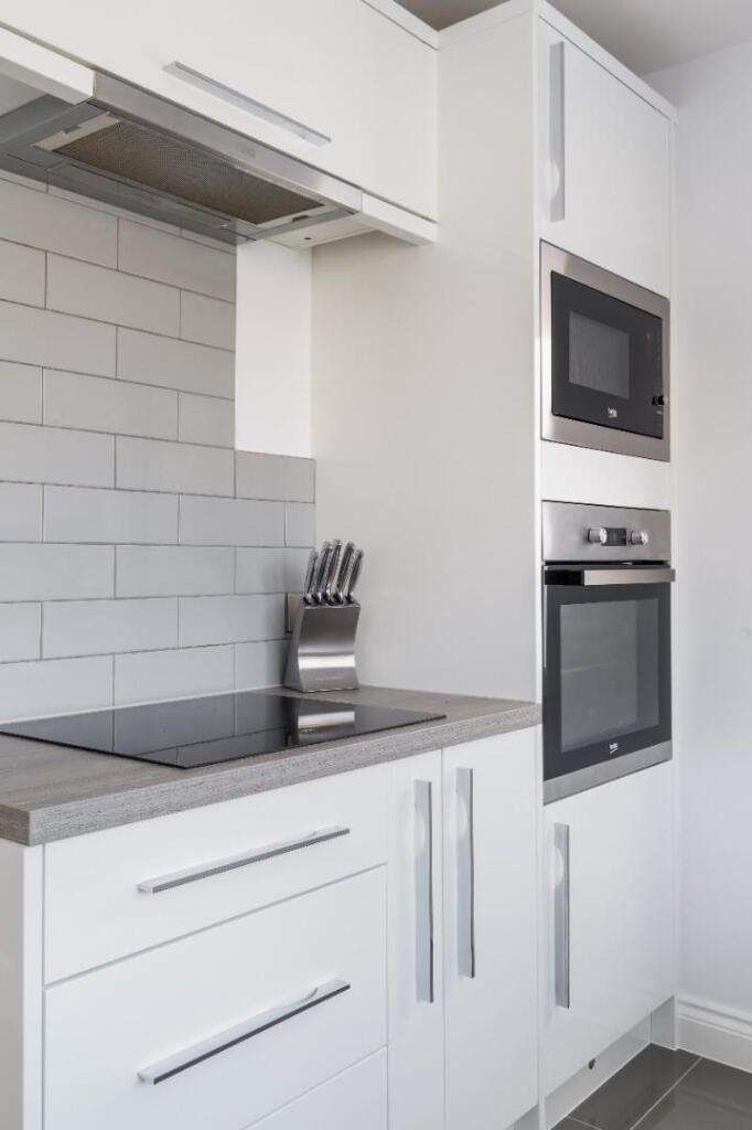 BROWNING AVENUE,  (4).jpg