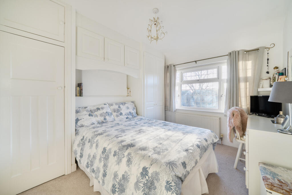 1394191-7-694573d...