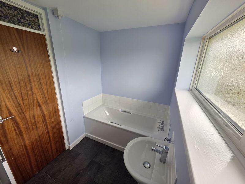 Bathroom Additional Image