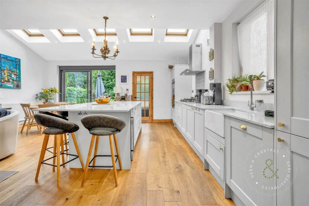 St Brioc Road, Heath, Hern Crabtree (22).jpg