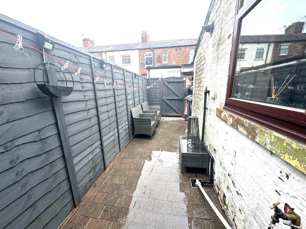 WhatsApp Image 2025-02-13 at 10.04.33 (4).jpeg