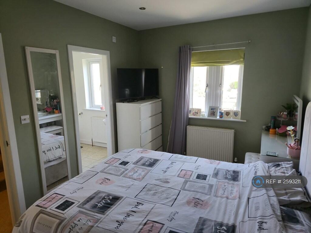 Front Bedroom With Ensuite