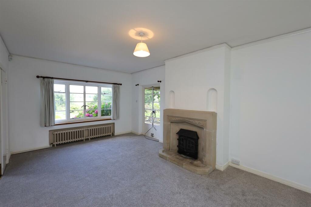 RECEPTION ROOM 1