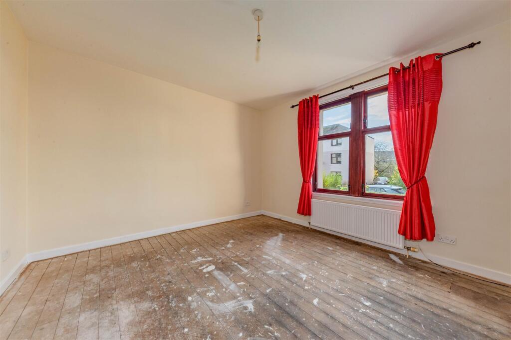 17B Hepburn Street Dundee-7.JPG