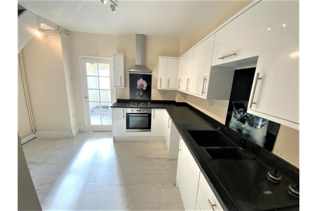 Kitchen/Breakfast