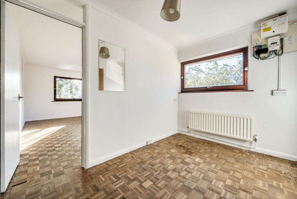 1357528-8-68d10da...