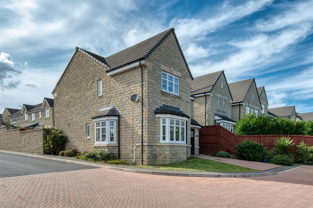 Front of the home - corner plot.jpg