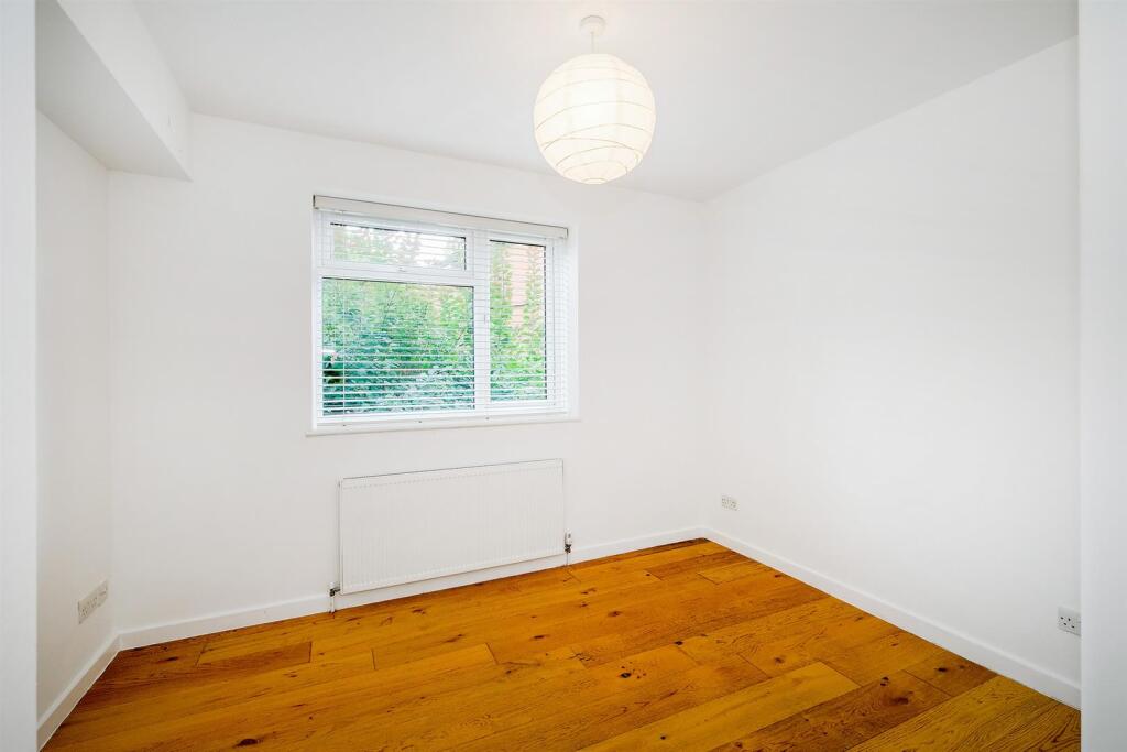 2 Nightingale court-8_web.jpg