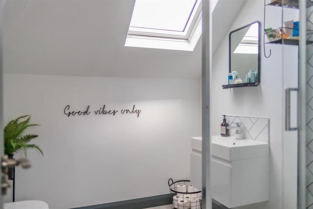 Winchester Avenue 21-52.jpg