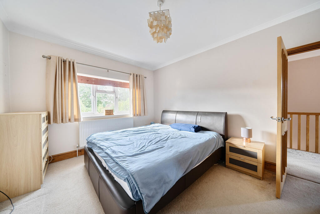 1345882-18-68bb03...