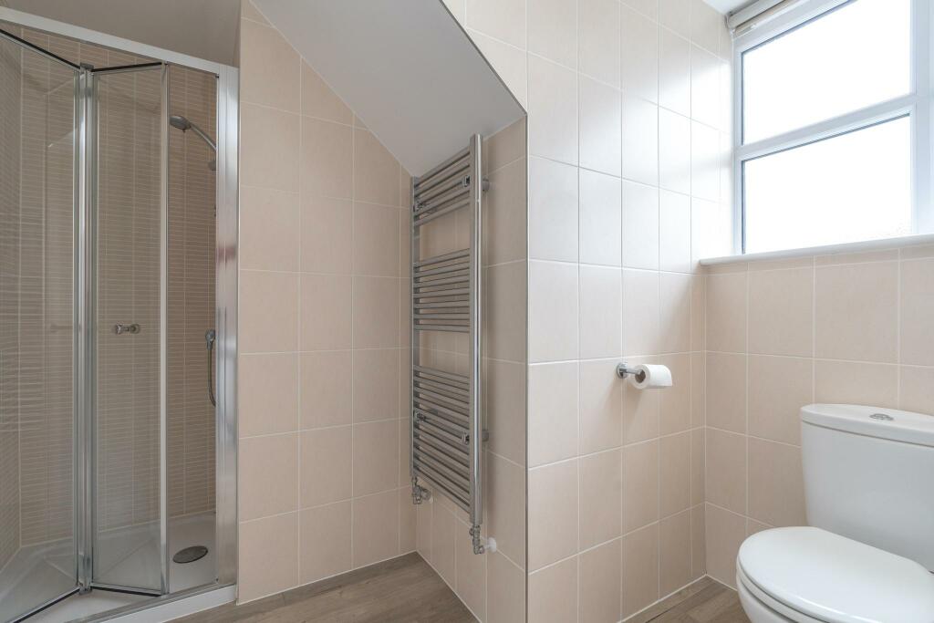 Ensuite (Bedroom One)