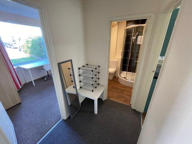 hillside-avenue-ct2-8ha-964033