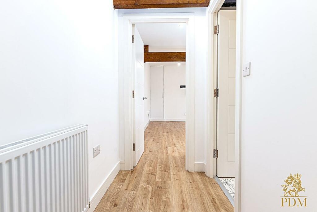 Flat 5, 23 High Street. Long Eaton PDM