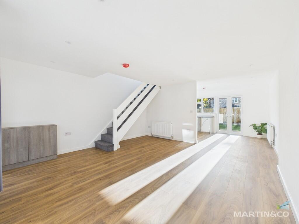 CAM03111G0-PR0405...