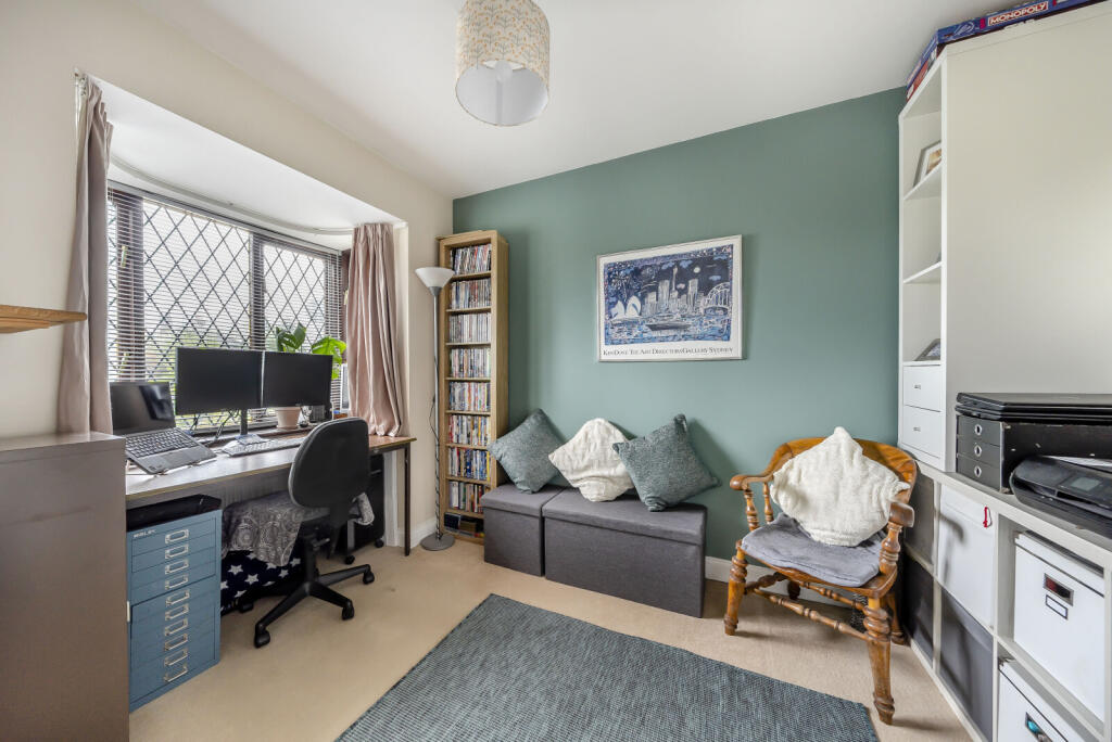 15-6818c5b43cbd3-...