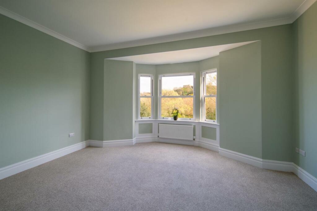 Bedroom 2..jpeg