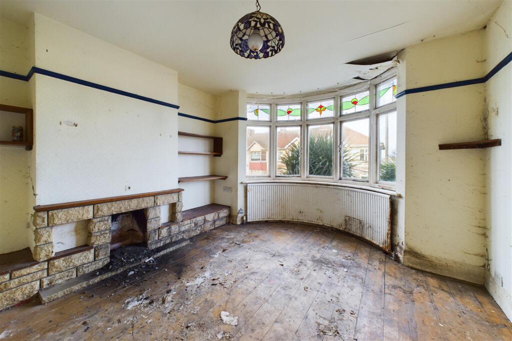 15 Ravenhill Avenue, Knowle, Bristol BS3 5DU | Fre