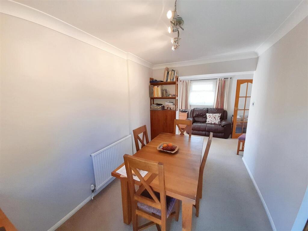 Dining / family room