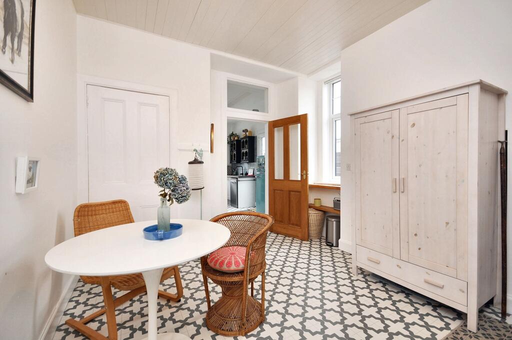 Breakfast room/ utility