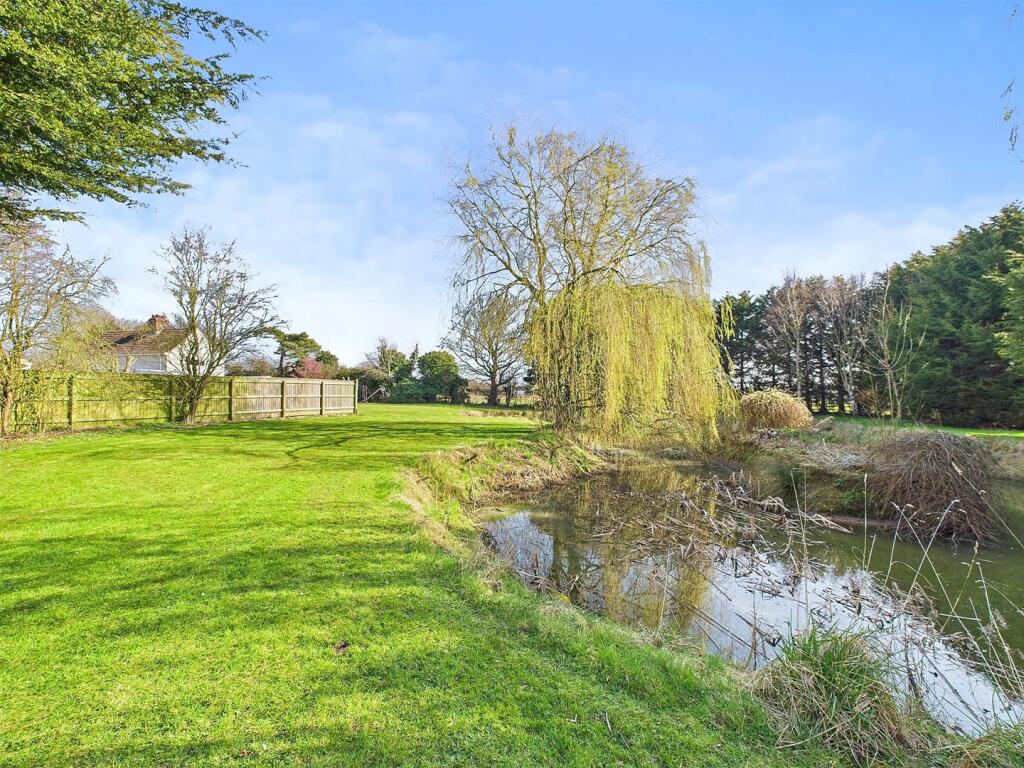 Gardens &amp; Land