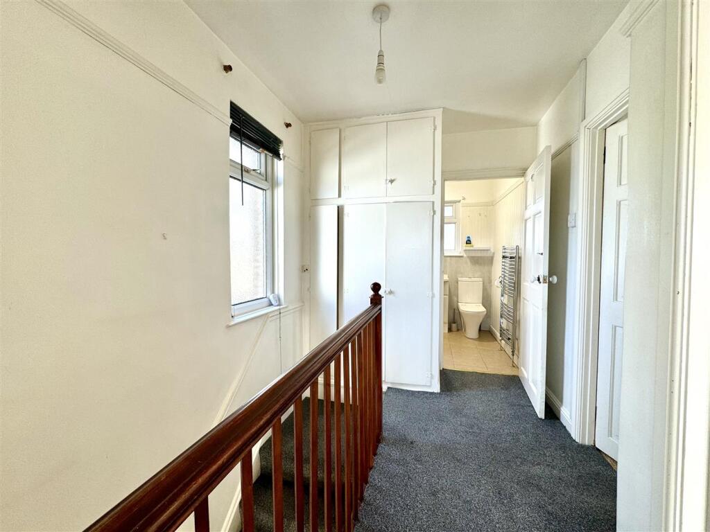 FIRST FLOOR STAIRS AND LANDING