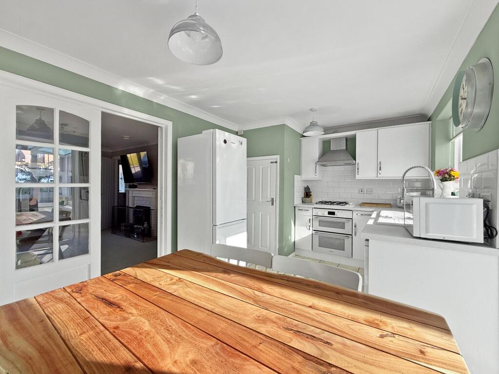 Kitchen/Breakfast Room