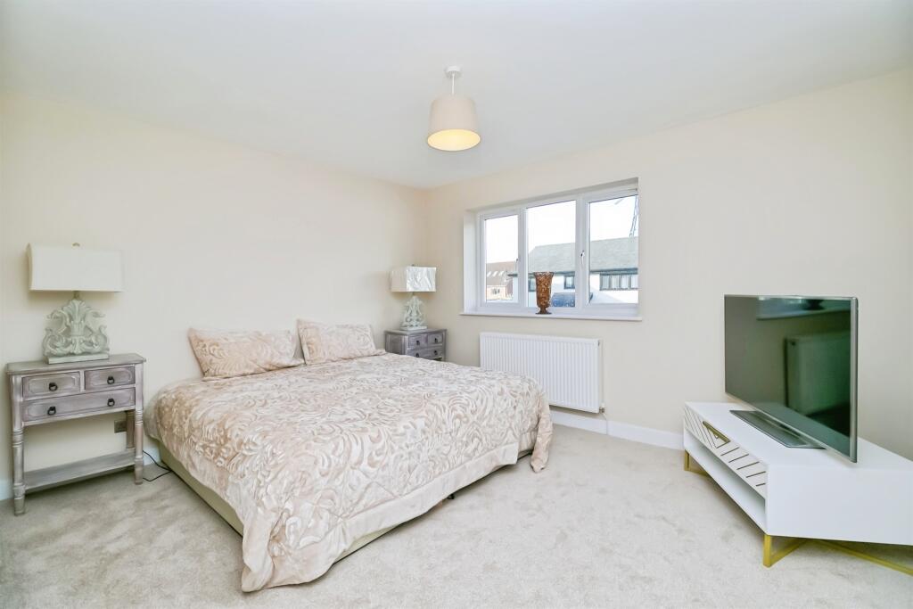 Crown Road, Kenfig Hill, Bridgend